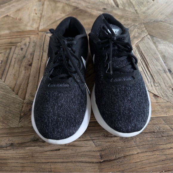 Nike Womens Flex Contact Running Shoe Size 8 - Picture 3 of 11